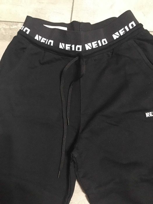 тениска и долнище за 14€