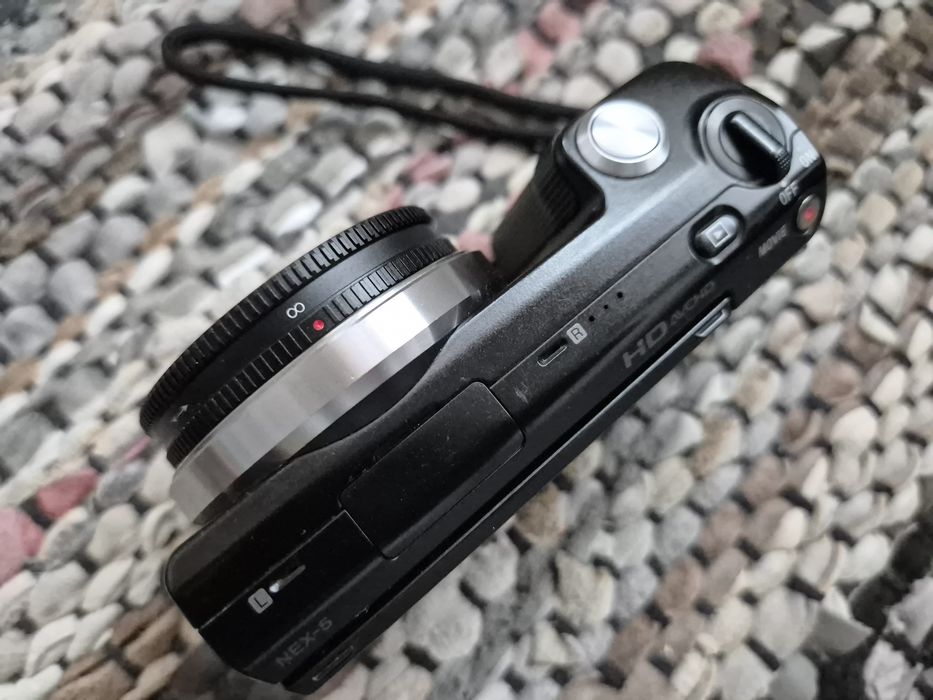 Sony NEX F3 + 7artisans 18mm/ F6.3