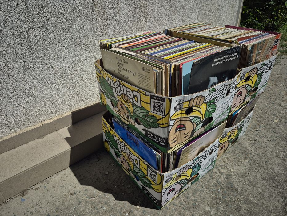 Vând 100 Discuri Vinil colectie muzica clasica mixta Artiști celebrii