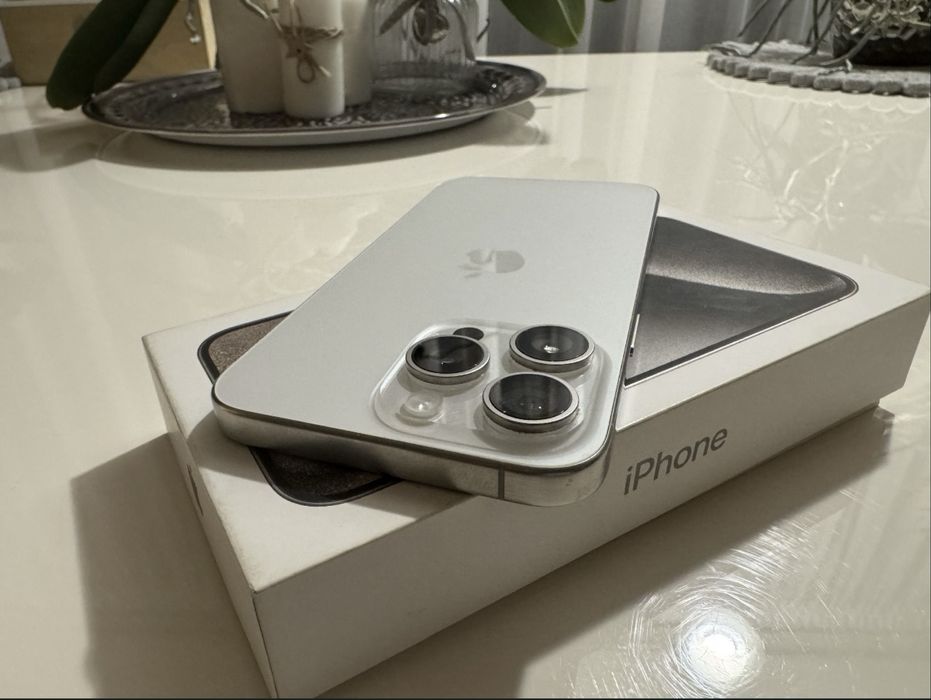 iPhone 15 pro max E-SIM