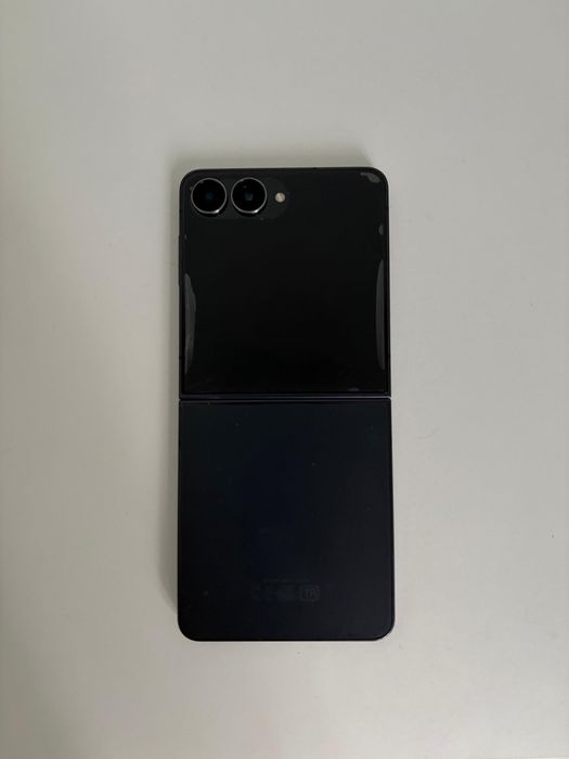 Samsung galaxy Z flip 7
