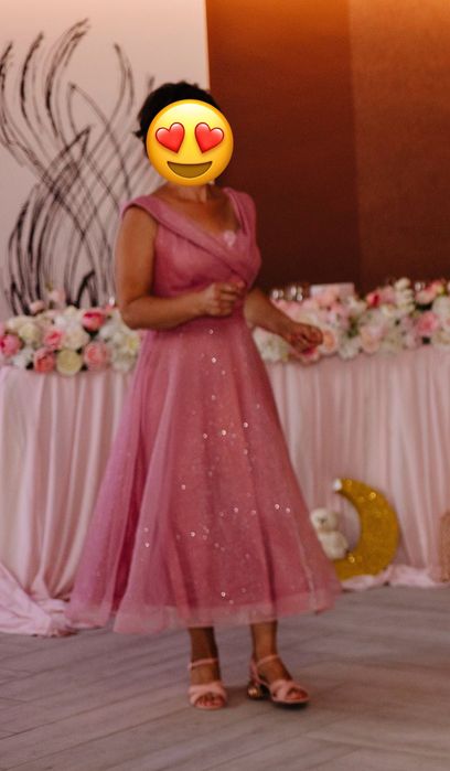 Rochie de ocazie roz - mărimea M