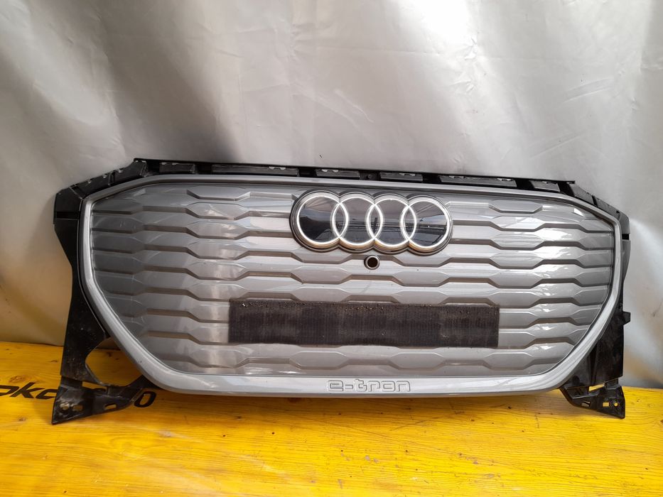 Грил решетка основа панел  Vw E-Tron