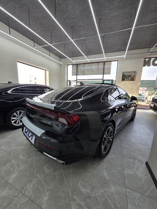 Kia k 5 LYUKLI kraska top toza