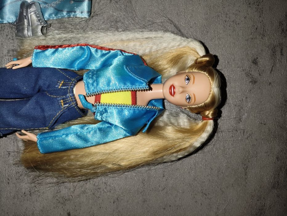 Кукла Барби Тори