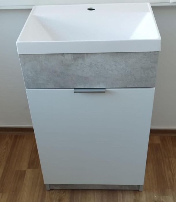 Тумба с раковиной 50×35 см белаясераяпод дерево