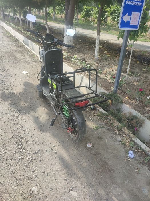 Skuter 120km yuradi.yahshi sastayanada