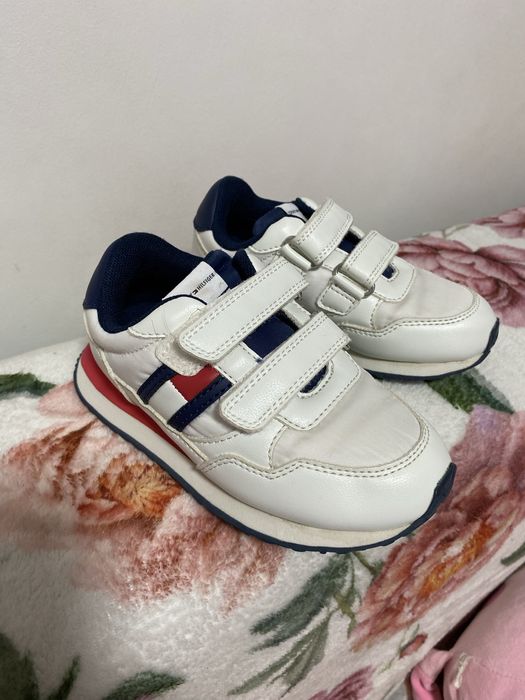 Adidasi Tommy hilfiger marimra 26