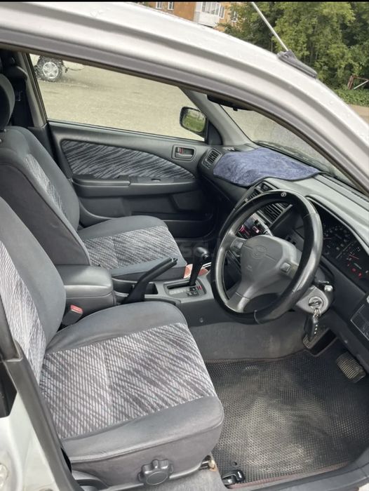 Toyota corona premio 1.6