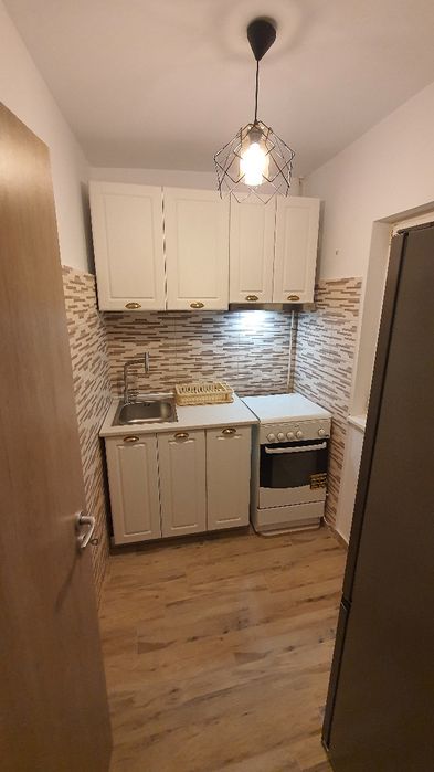 Proprietar închiriez garsoniera Girocului