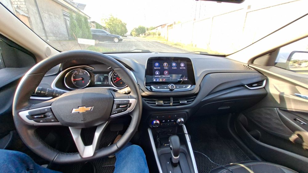 Продаётся onix premier 1 2023 год