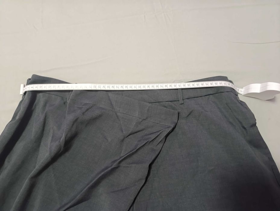 Различен панталон в черно и сиво 3xl