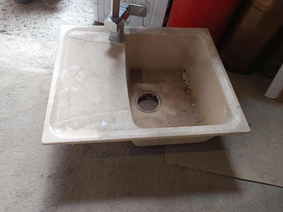 Продам мойка без смесителя