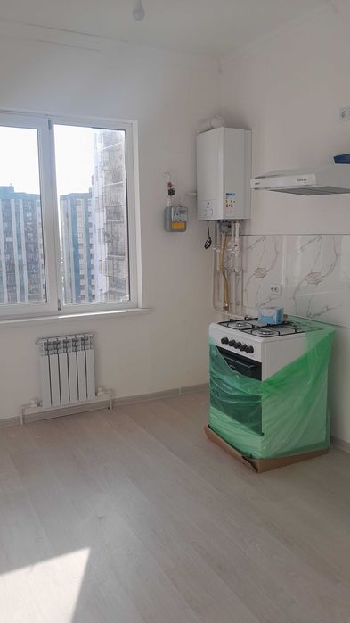 Toshkent shaxar yashnabotda 2 xonali uy 13-qavat 16 qavatli 56 kv