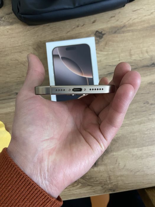 Iphone 16 pro max  256