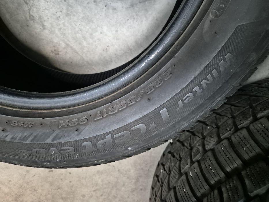 4 anvelope iarna Hankook 235 55 17