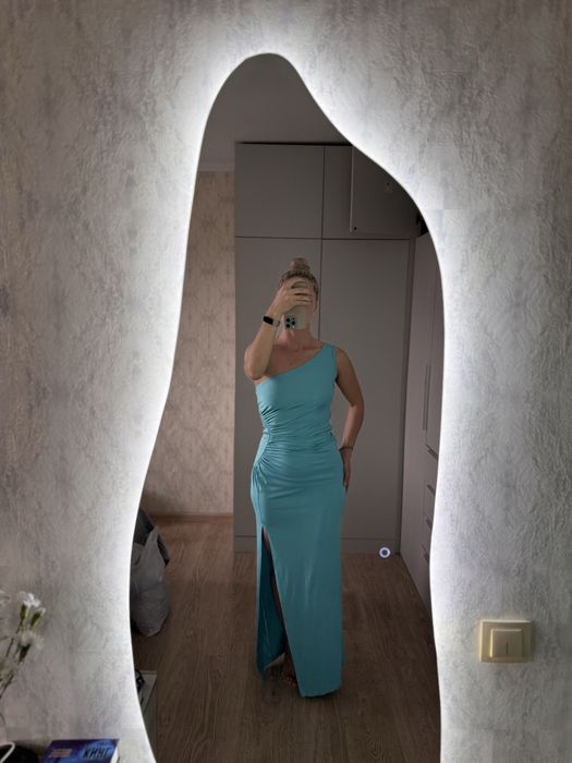 Продам платье вечернее