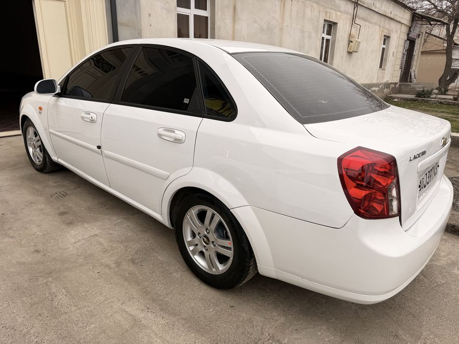 Ласетти 2012 йил метани бор матор хадавой килинган