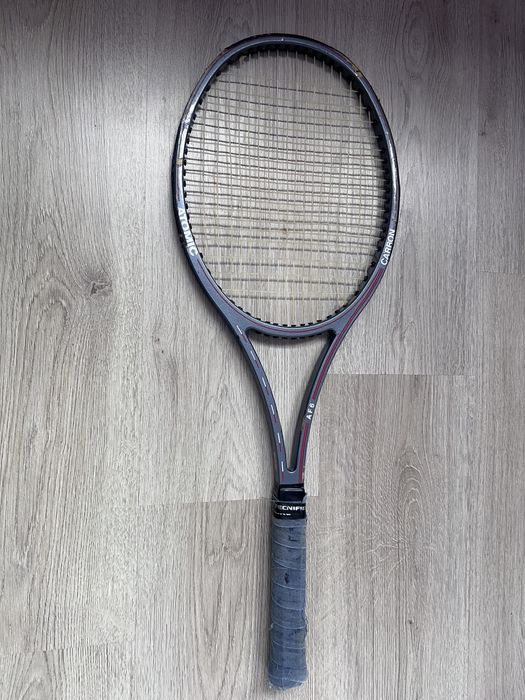 Тенис ракета Atomic