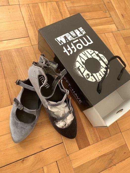 Balerini noi in cutie catifea