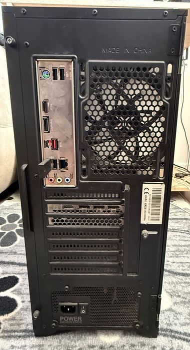 Продавам пълен Pc Gaming Setup