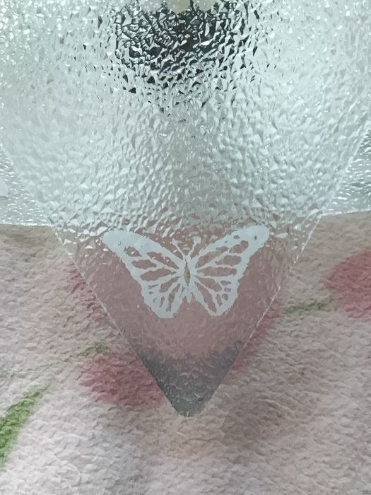 Продам люстру в кухню или спальню