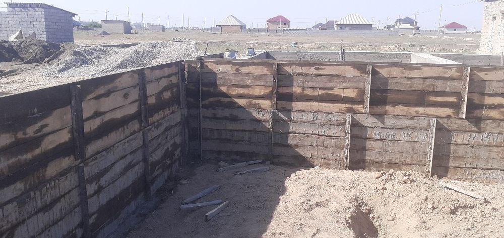 Фундамент, Бетон, Ірге тас