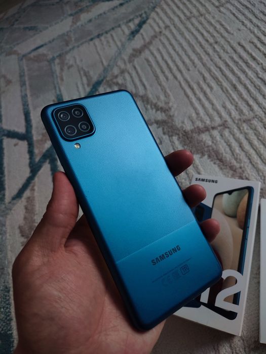 Samsung Galaxy A12