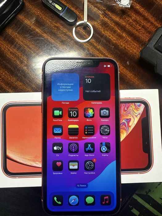 iPhone XR 128GB коралловый