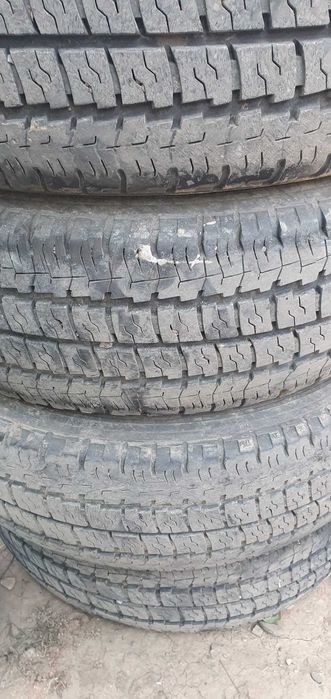 Vand anvelope vara 205/65/16c si galerie admisie f10 din 2015