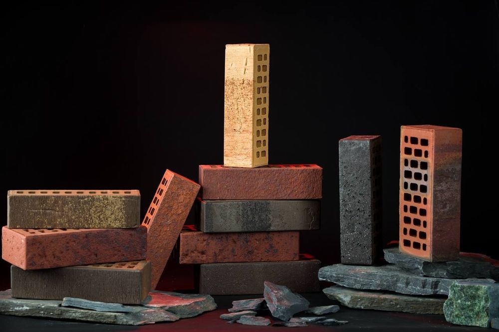 Продам кирпич облицовочный Ликолор.