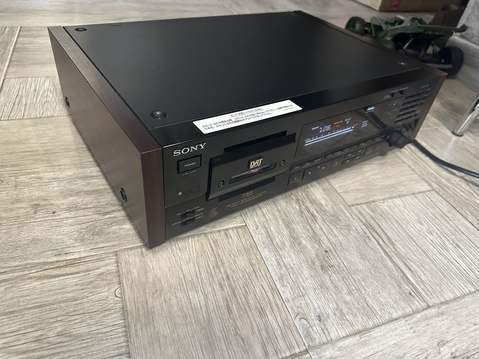 Sony DTC2000 DTC 77ES DTC 1000ES DTC500ES DTC59ES DTC 57 ES cu telec