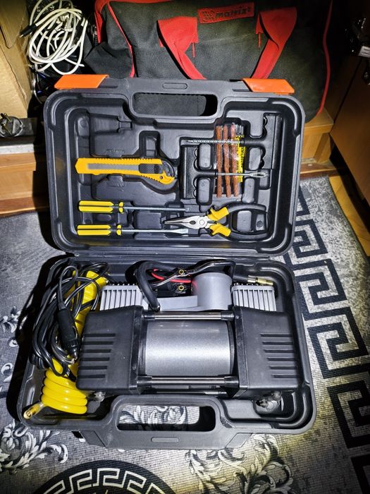 Компрессор двухпоршневой