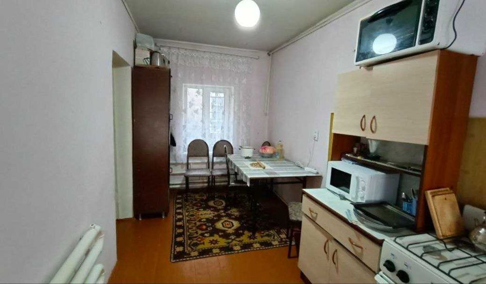 РЕКЛАМА 208    2 сотикли ховли сотилади