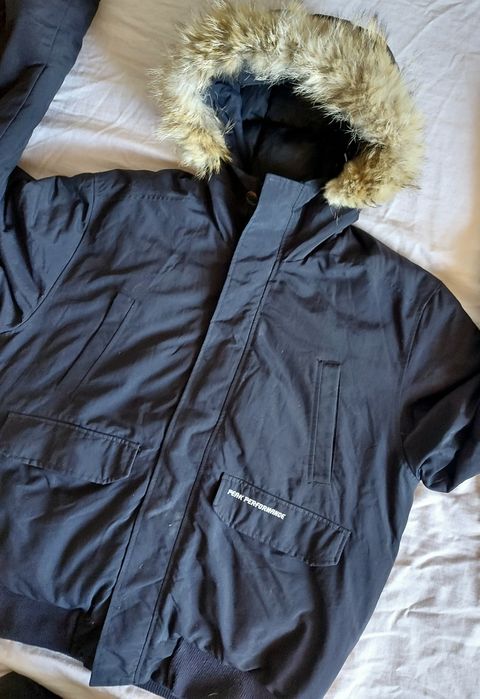 Peak Perfomance XL/54,мъжко пухено яке 90%пух10%пера,с мембрана 10К