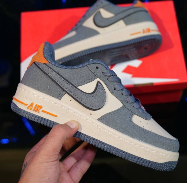 Чисто нови Nike Air Force 1 – Grey & Orange Suede (36-40)