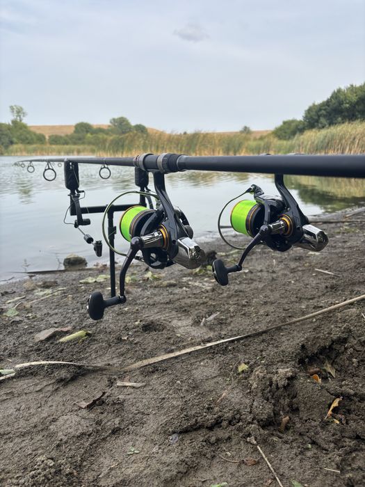 Въдици Pro FL + макари ProFL