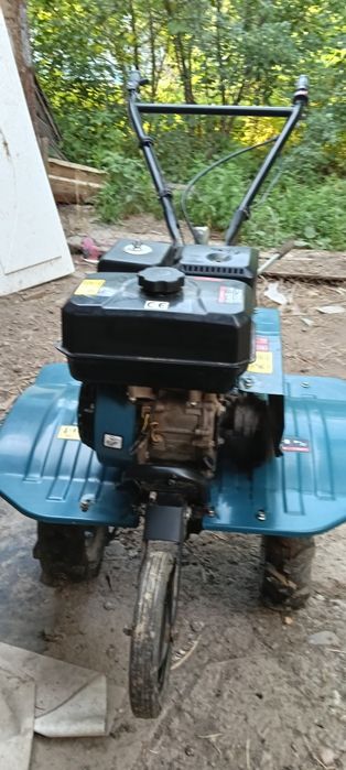Продам Культиватор