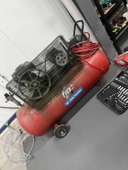 Компресор 270л 11bar
