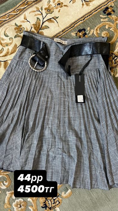 Джинсы и брюки женские