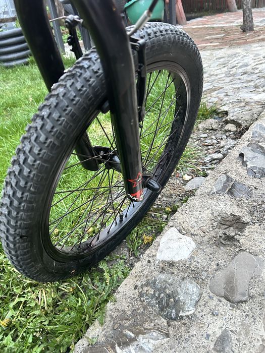 Bicicleta roti pe 20