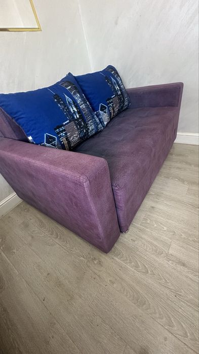 Срочно продам диван