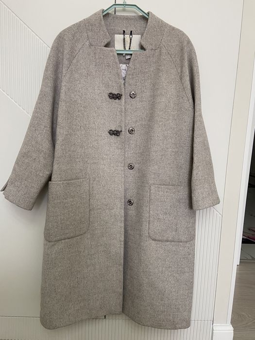 Пальто демисезонное