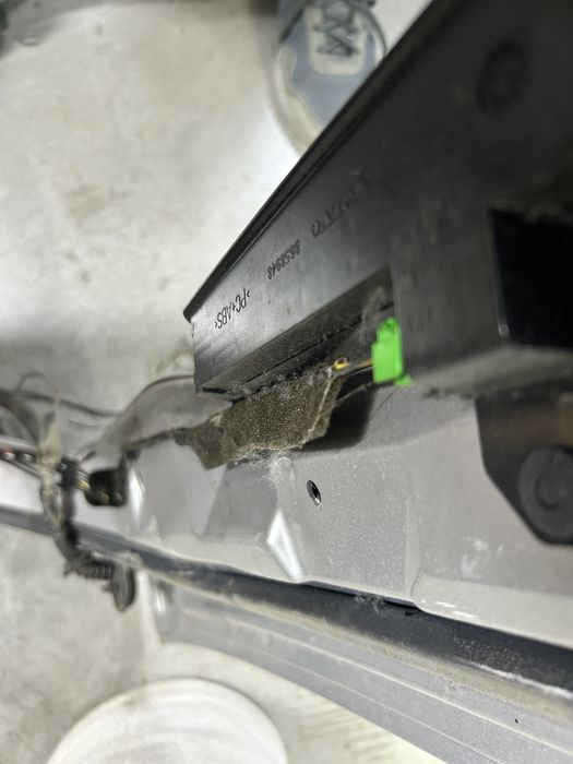 Задняя дверь от volvo v70