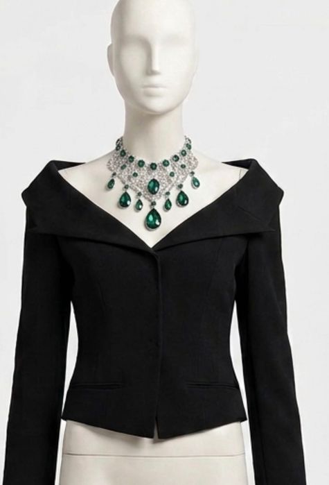 Zara уникално чисто ново сако с етикет