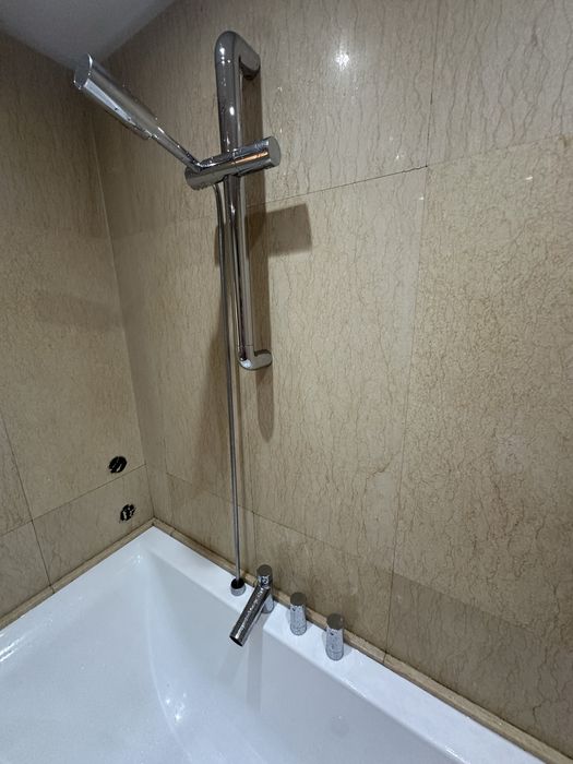 Смесители за баня - душ, батерии