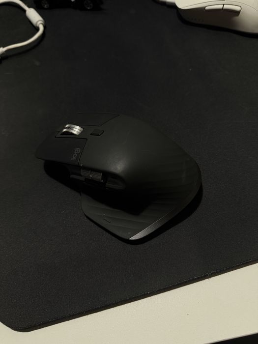 Logitech mx master 3s