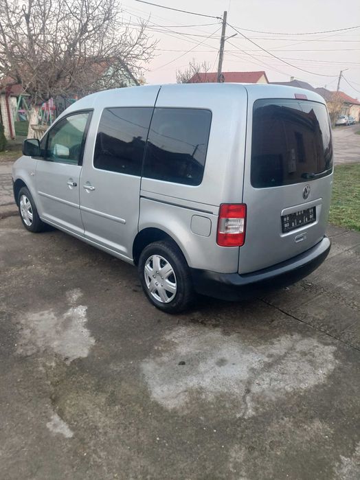 Volskwagen caddy,1.4 benzina,an 2009