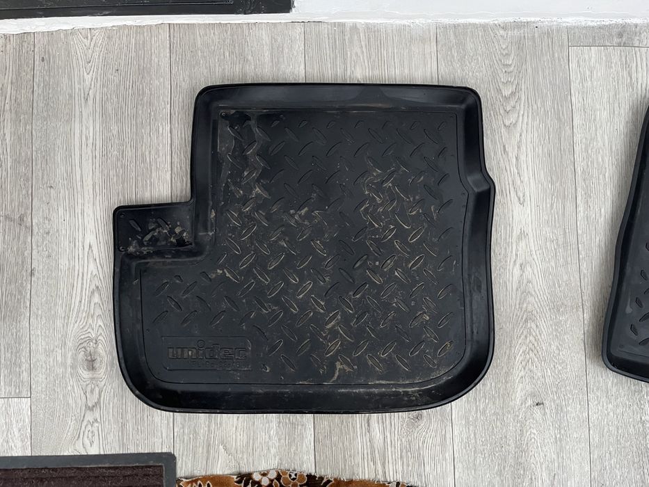 Коврики в салон авто Тойота Рав4