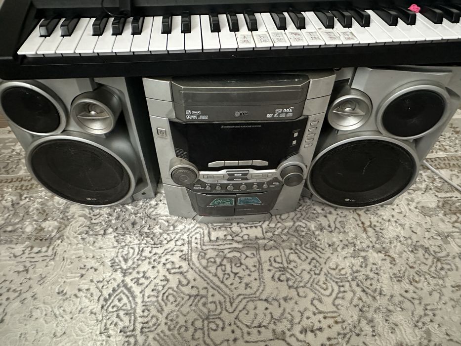 музыкальный центр рабочий